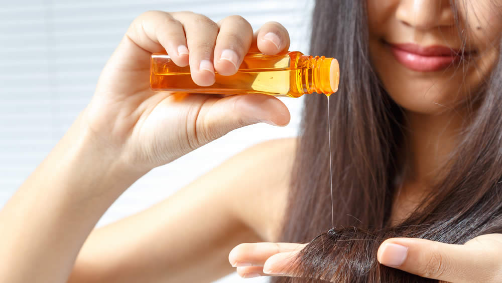 Olio per Capelli - A Cosa Serve? Benefici e Svantaggi