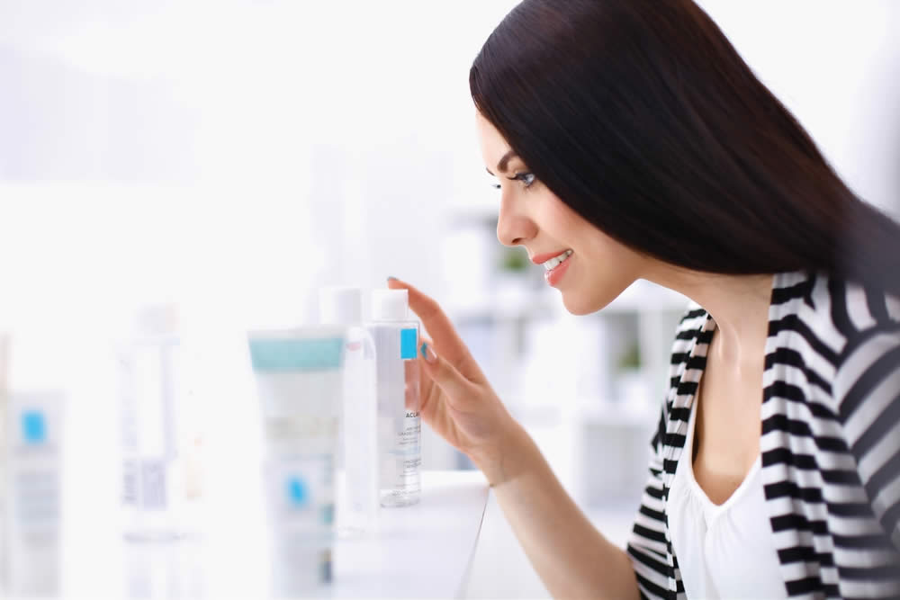Creme Antiage: Ingredienti e Sostanze Funzionali