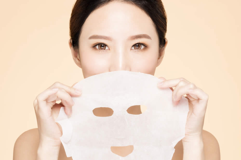 Maschera al Collagene Antirughe: Spiego Perché Funziona e Come Usarla
