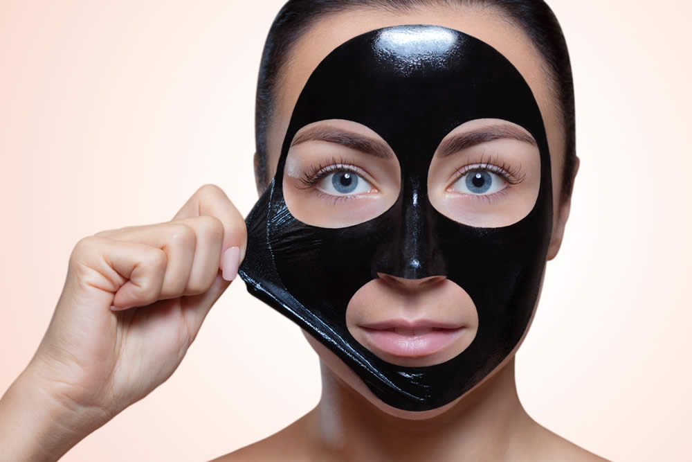 Maschera Nera 2019 - Funziona per i Punti Neri? Opinioni e Fai da Te