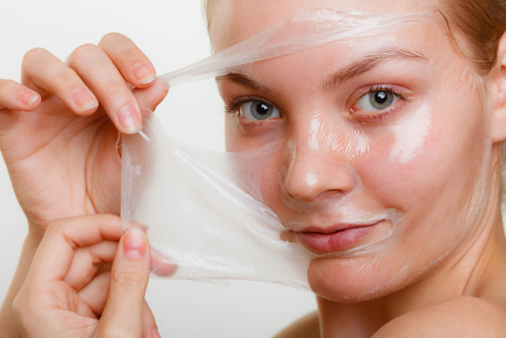 Maschera Peel Off - Tutti i Benefici - Addio Punti Neri - Uso e Consigli