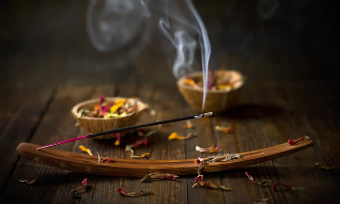 Incenso: Proprietà dell'Incenso - Aromaterapia